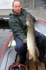 Mooie 116cm snoek dame